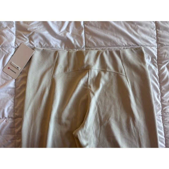 Lululemon Ribbed Softstreme Zip-Leg High-Rise Cropped Pant 25" Size 14 Cream NWT - Picture 7 of 14